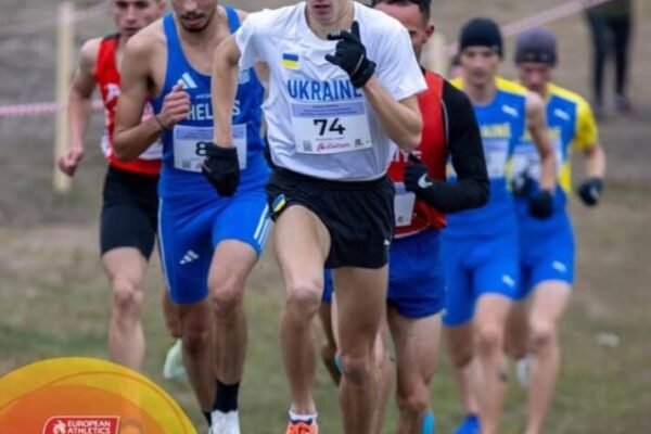 ΓΙΩΡΓΟΣ ΚΥΡΤΣΗΣ